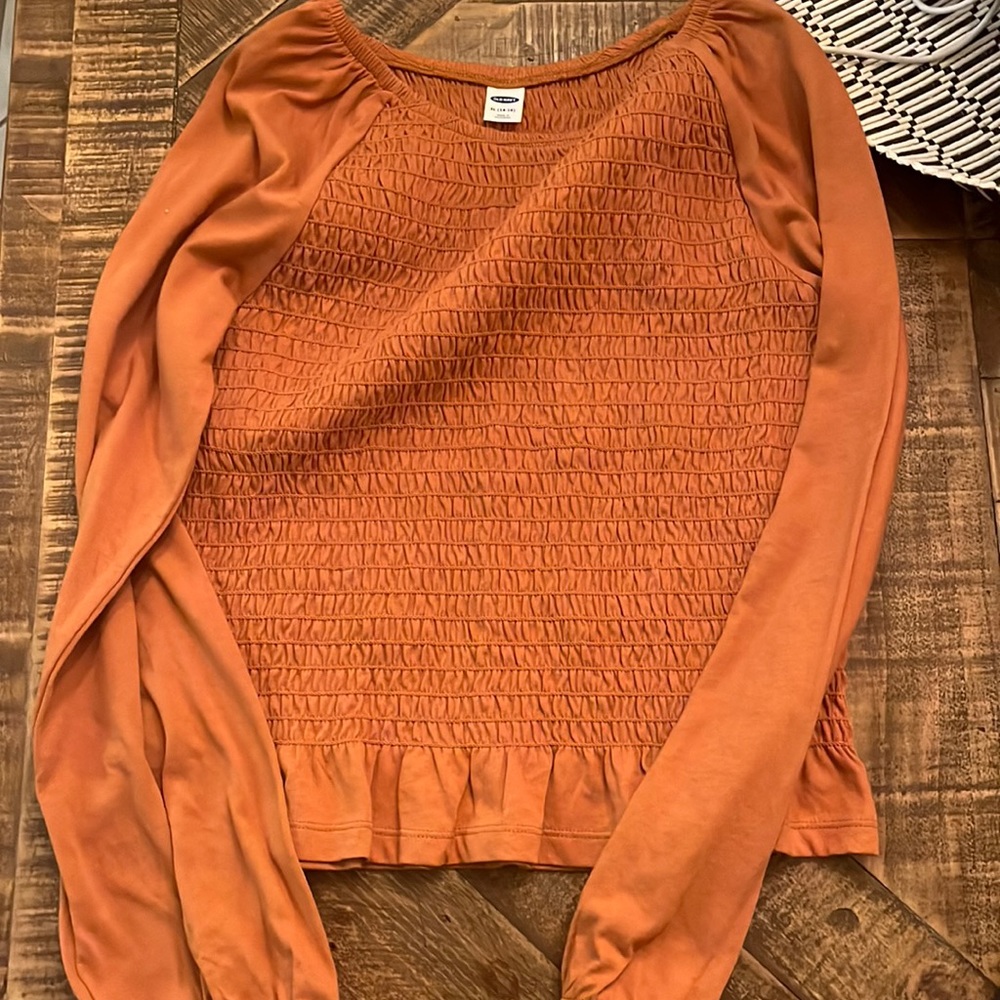 Old navy ruffle shirt